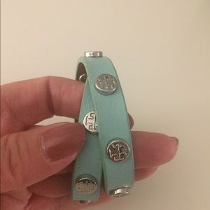 Tory Burch Jewelry - Tory Burch double wrap leather bracelet Tory Burch Jewelry - Tory Burch double wrap leather bracelet